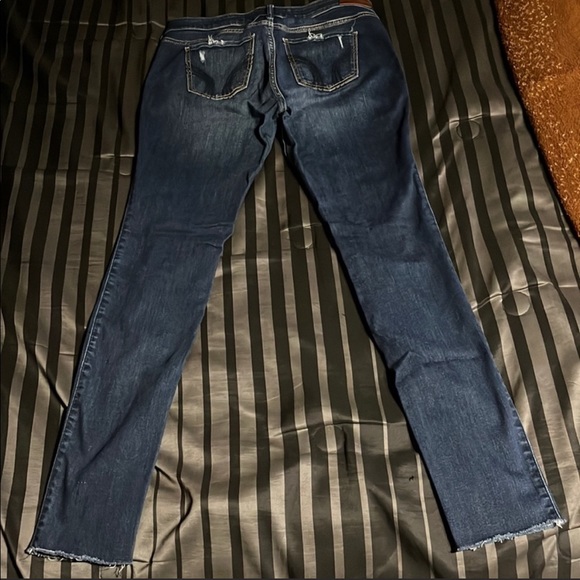 Hollister Jeans - Picture 4 of 5